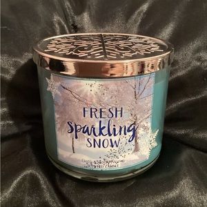 Bath and Body Works Fresh Sparkling Snow 3 wick candle